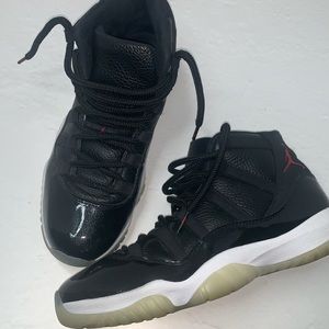 Air Jordan 11 Retro "72-10"